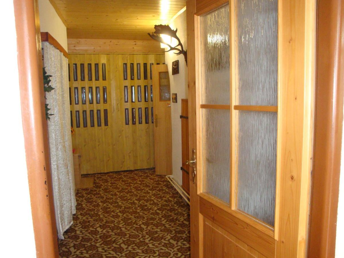 Apartman Na Sumave-Volaryアパートメント エクステリア 写真