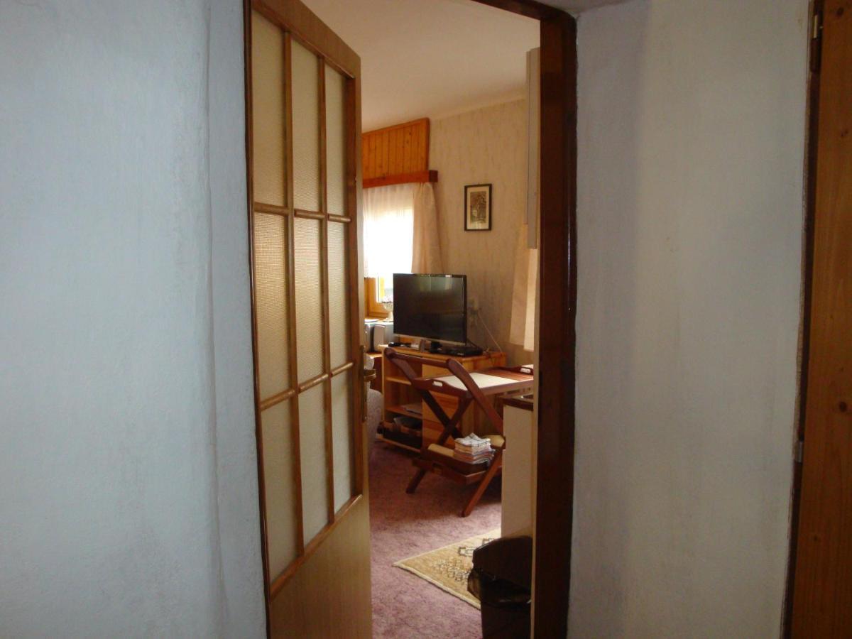 Apartman Na Sumave-Volaryアパートメント エクステリア 写真